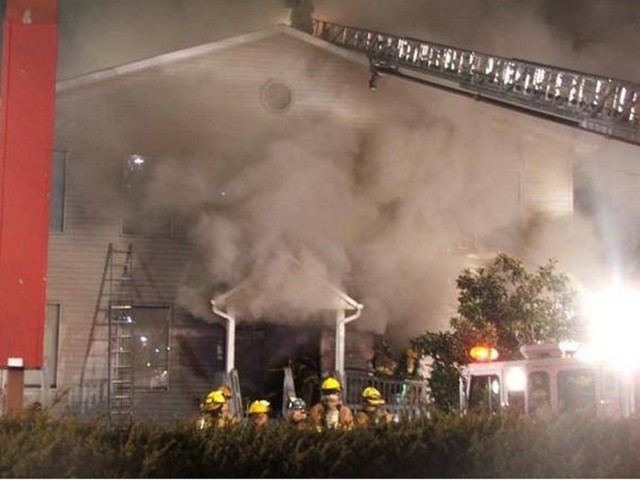33 Box-February 2009 - Squad 11 on Second Alarm