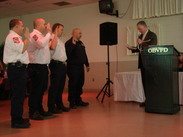 The 2009 Line Officers get sworn into office by County Chief Ray
