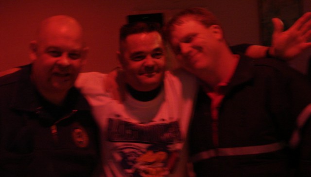 Ed, Jonnie, and Wayne enjoying the evening