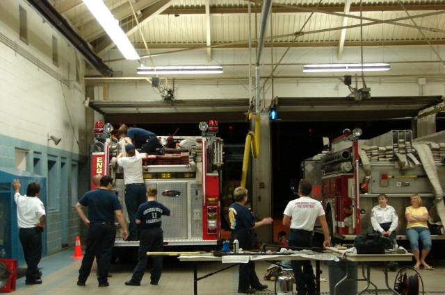 Just like a bunch of government workers...2 working and 7 supervising..