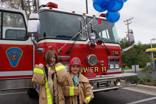 Future Firefighters at 31 cent scoop day at Baskin Robbins