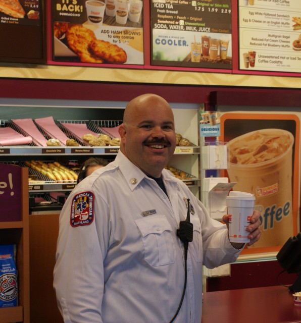 Lt Chilcoate runs on Dunkin
31 cent scoop day - April 2009